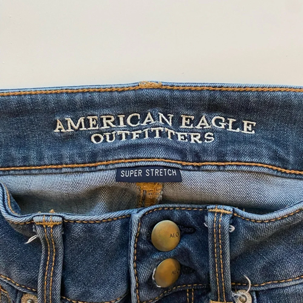 American Eagle Artist Crop Womens Jeans size 6